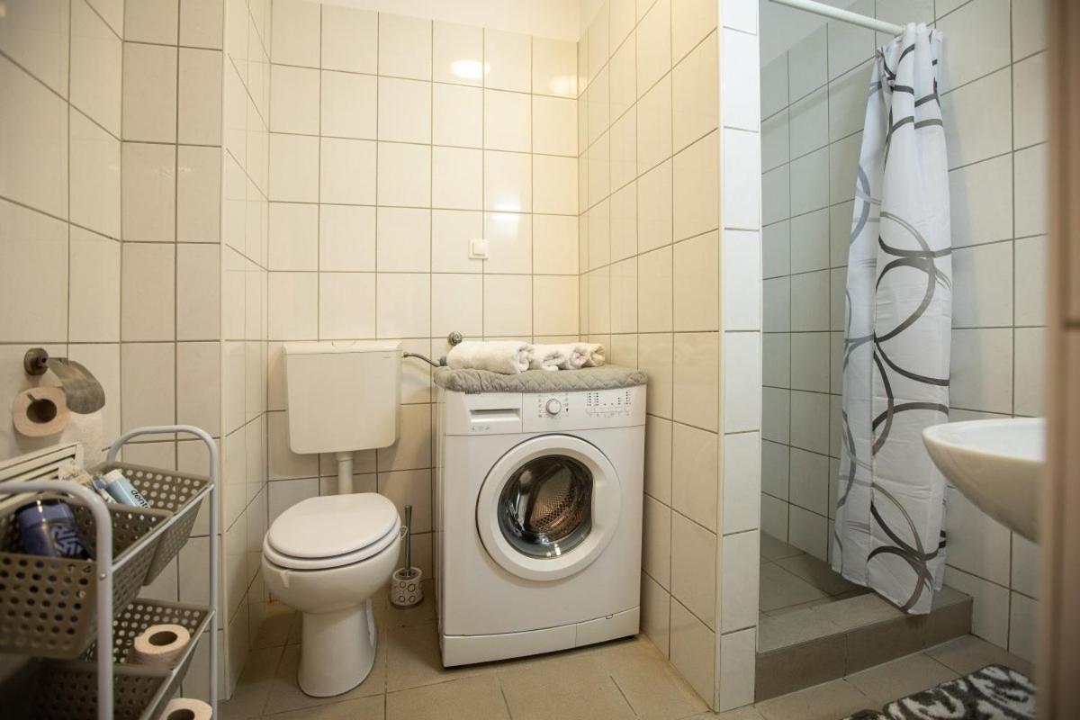 Maribor City Center Minidorm Apartment Exteriör bild